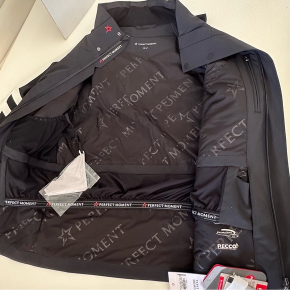 Perfect Moment Black and White Chevron Ski Jacket - Picture 9 of 16